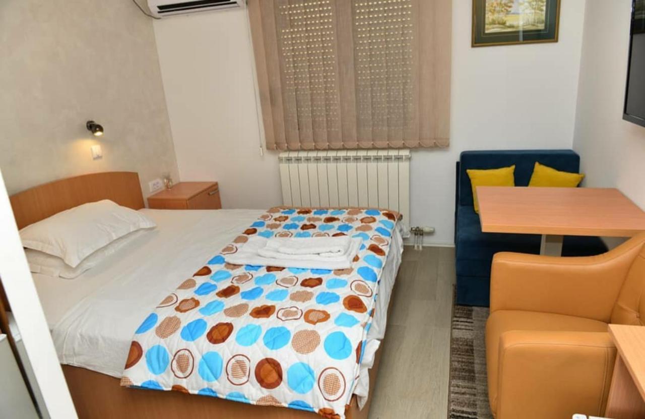Hotel Sunce Kraljevo Bagian luar foto